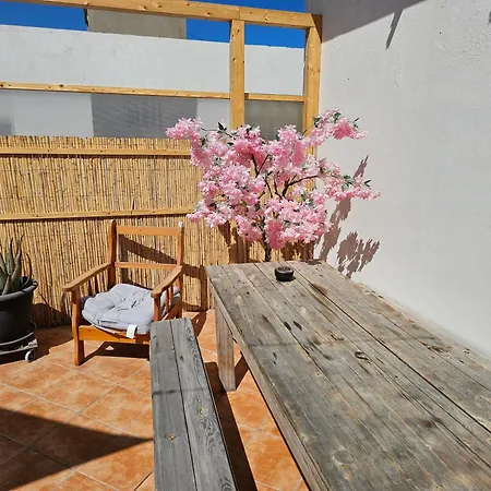 Quarto em Acomodações Particulares La Caleta 3 *