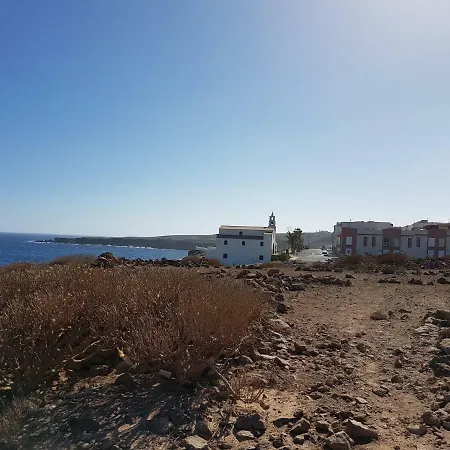 La Caleta 3 *