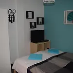 בית אירוח La Caleta Arico 3 *