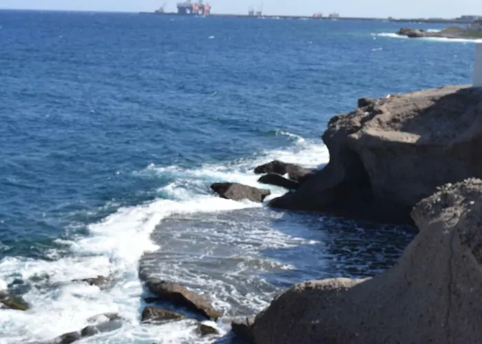 Rum i privatbostad La Caleta Arico 3